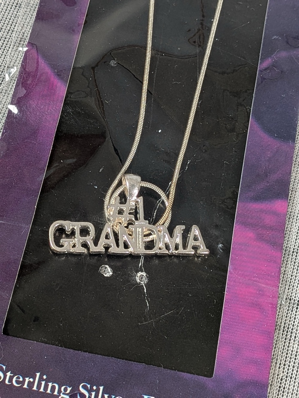 "#1 Grandma" Pendant Necklace